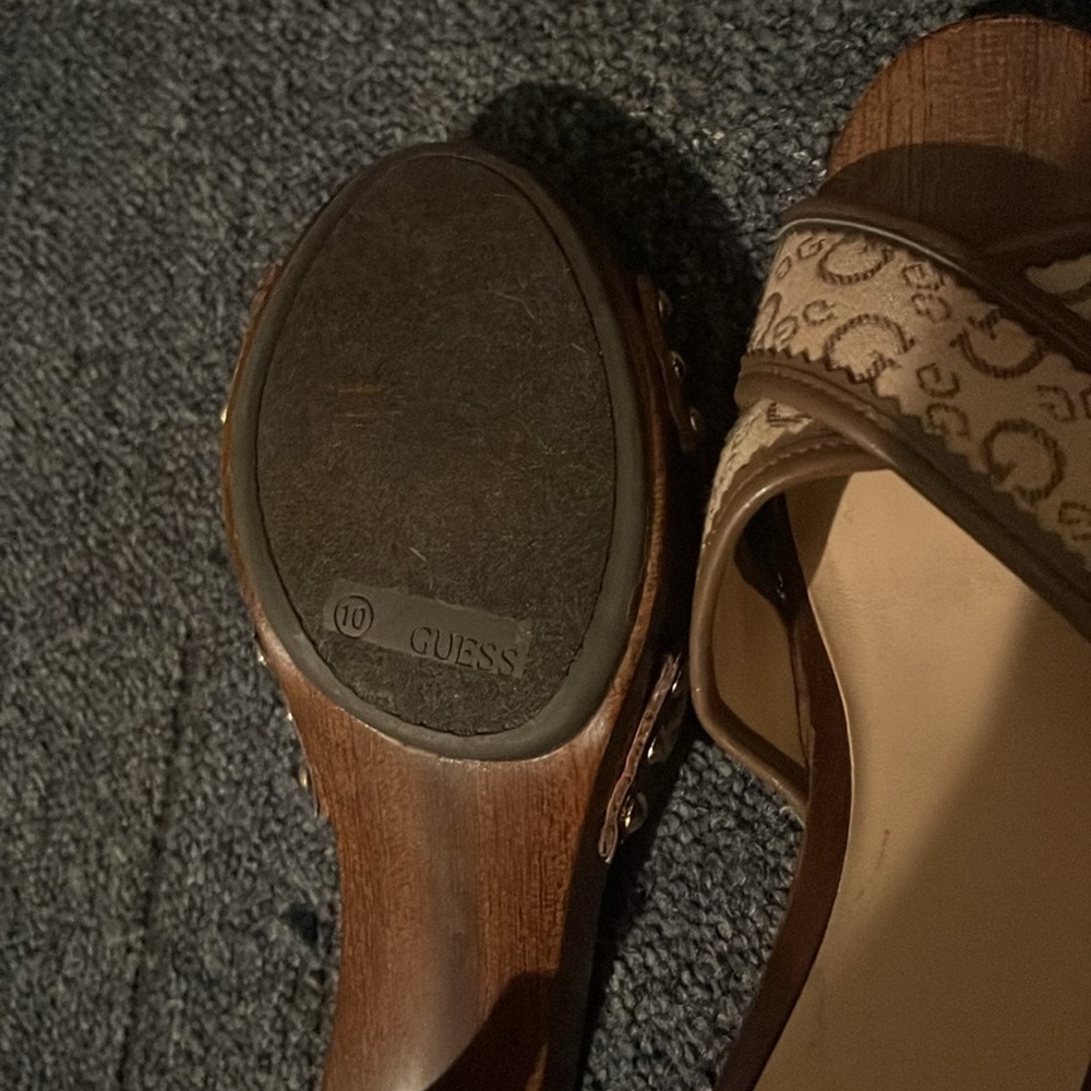 Guess heels - Picture 3 of 3
